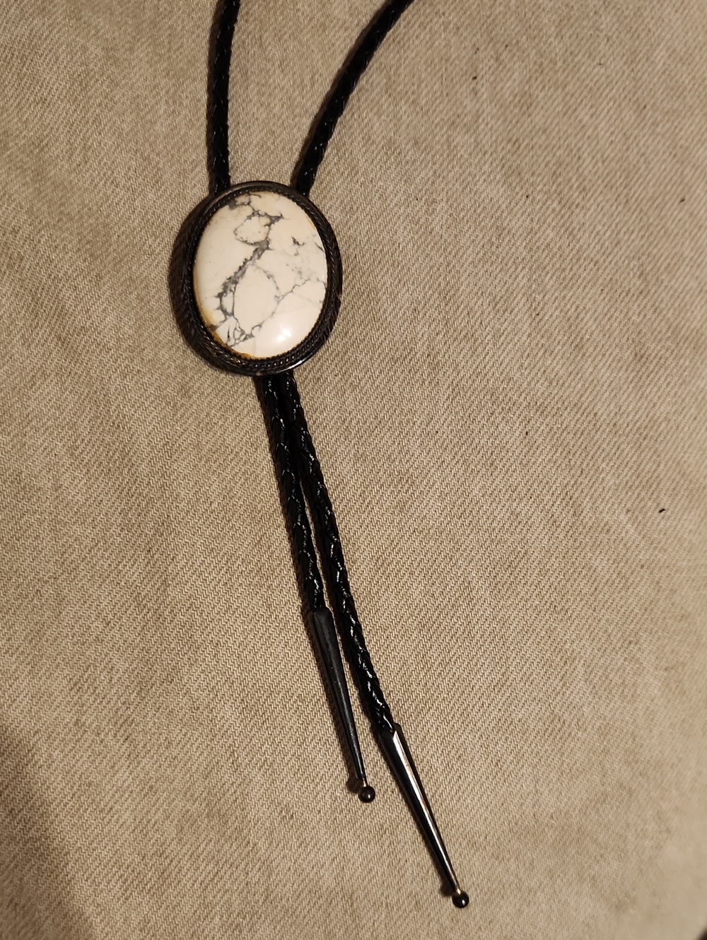 White Howlite Stone Bolo Tie with Black Cord